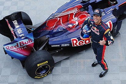 Ricciardo apre i test di Jerez per la Toro Rosso