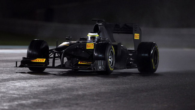 La Pirelli appoggia l'idea del bagnato artificiale