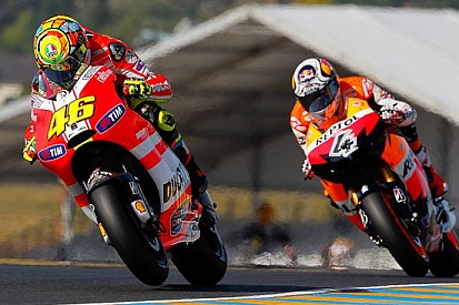 Valentino ha passato Dovi con le bandiere gialle!