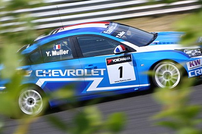 Yvan Muller alla prima vittoria del 2011