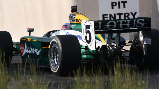 Slitta a gennaio il debutto in pista del motore Lotus
