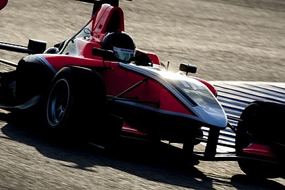 Jerez, Day 1: Ellinas stupisce, bene anche Fumanelli