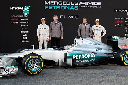 Ecco la prima foto ufficiale della Mercedes W03