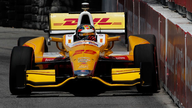Ryan Hunter-Reay cala il tris a Toronto