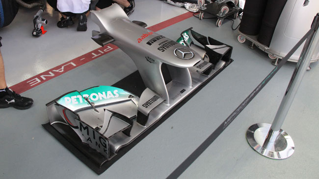 Mercedes con gli upper flap sdoppiati