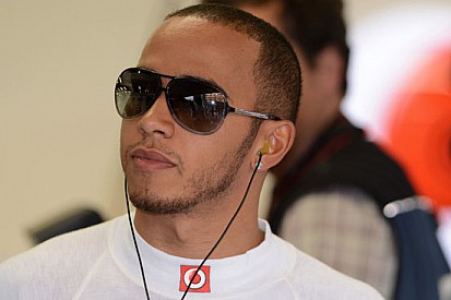 Ufficiale: Hamilton passa alla Mercedes nel 2013