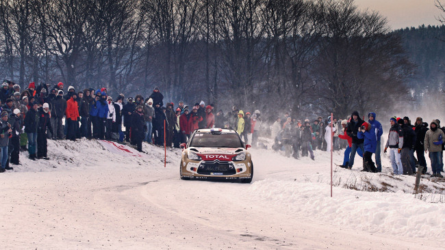 Montecarlo: Caos cronometraggio, Loeb in testa?