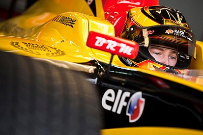 Stoffel Vandoorne leader dei primi test 2013