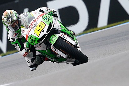 Assen, Libere 3: Bautista ok sull'umido, Marquez cade