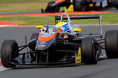 Prima fila tutta RP Motorsport in gara 2 a Silverstone
