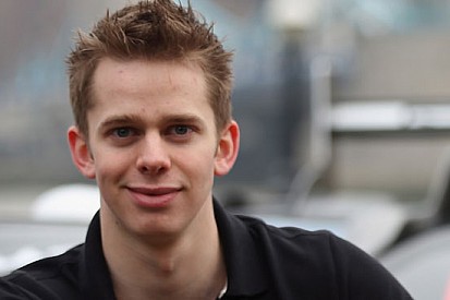 Alex Brundle alla 24 Ore di Spa con una Mercedes