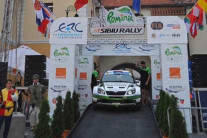 Romania, PS6: Kopecky sempre leader
