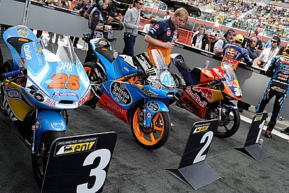 KTM festeggia il secondo Mondiale Costruttori di fila