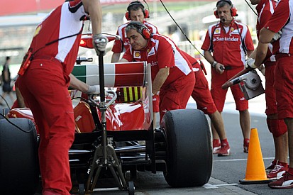 Ferrari a Barcellona ma senza gomme 2014