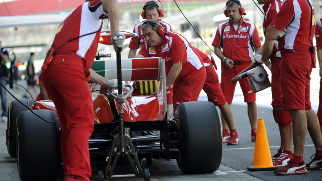 Ferrari a Barcellona ma senza gomme 2014