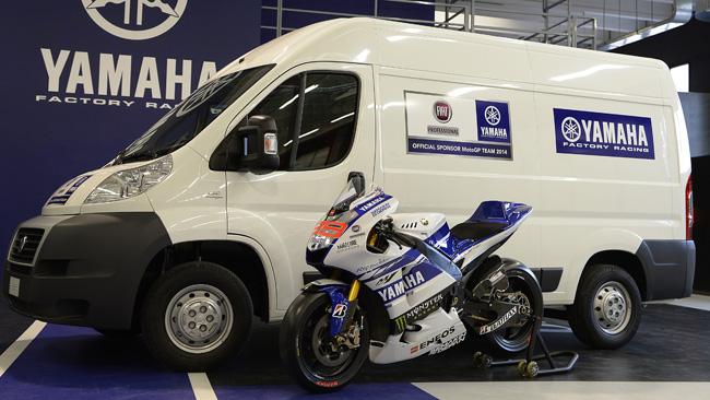 C'è Fiat Professional sponsor sulla Yamaha YZR-M1