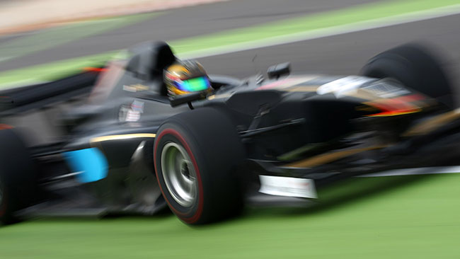 Giovesi firma la prima pole del 2014 a Marrakech