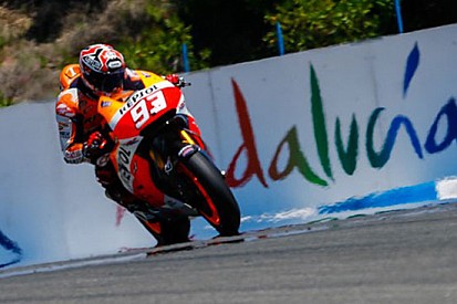 Marquez domina anche a Jerez, ma Rossi è secondo!