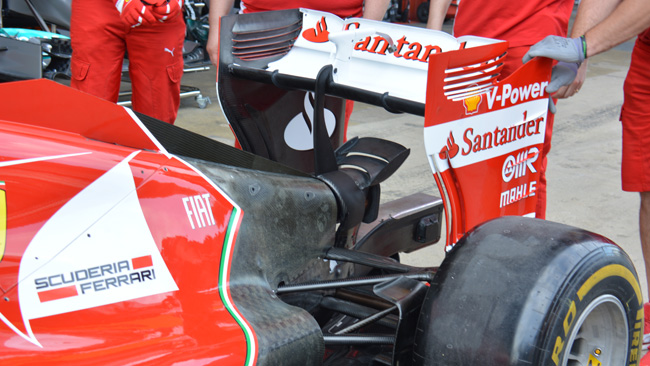 Ferrari: cofano stretto, ala nuova e monkey seat