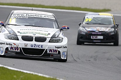 Karamyshev si prende la pole in Austria