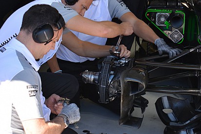 McLaren con freni Brembo e Carbon Industrie