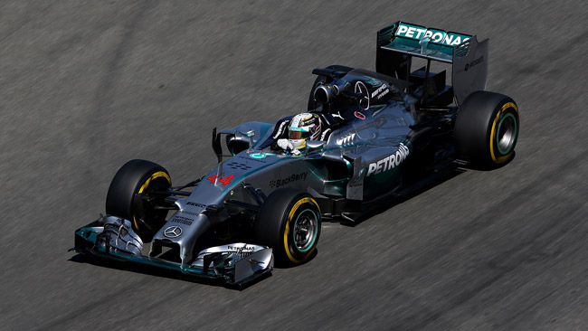 Il duo Mercedes fatica un po' senza il FRIC