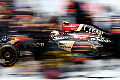 Lotus dovrà pagare il motore Mercedes in anticipo