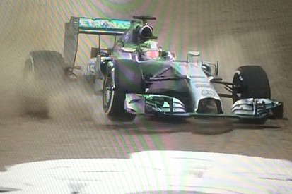 Suzuka, Libere 3: Sbatte Hamilton, svetta Rosberg