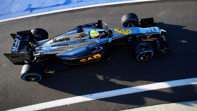 Ecco la McLaren in pista con la power unit Honda