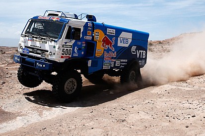 Dakar, Camion, Tappa 4: tripletta Kamaz a Copiapo