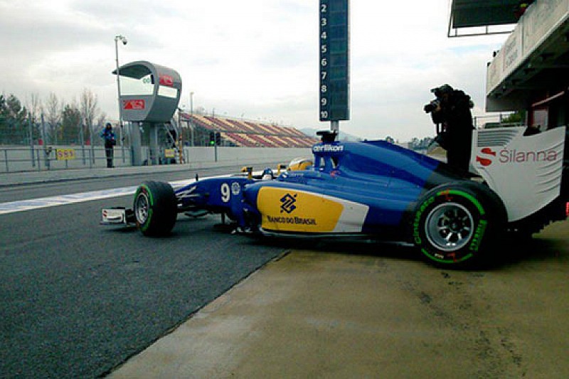Barcellona, Day 3, Ore 13: Sauber finalmente in pista