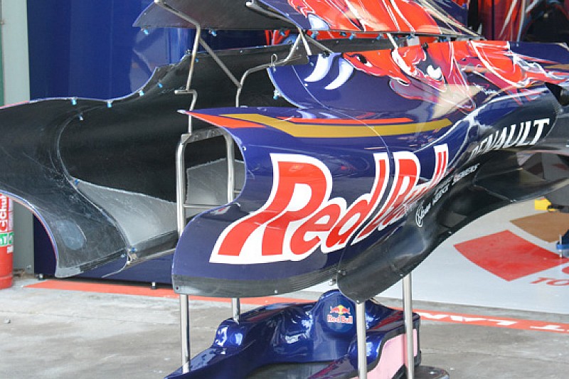 Toro Rosso: ecco la pancia stretta della STR10