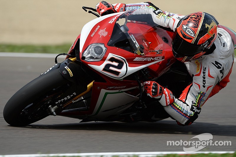 EL1 - Leon Camier fait sensation avec la MV Agusta