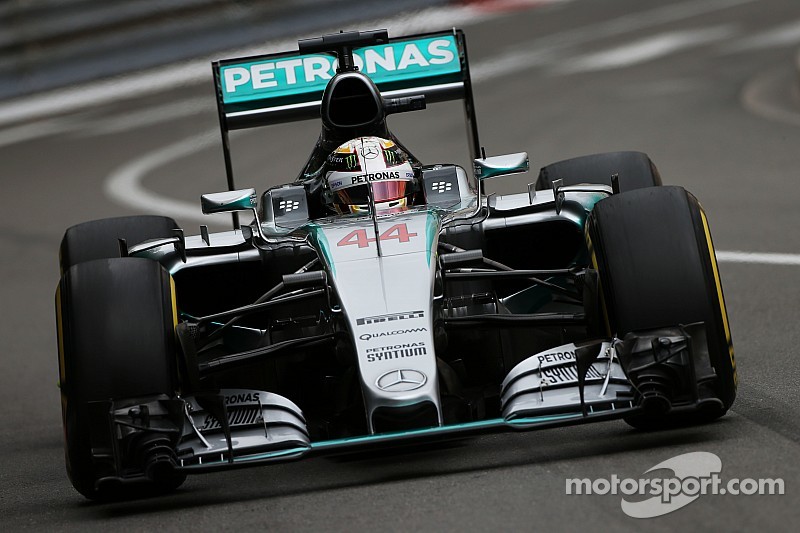 Hamilton pour la première fois en pole à Monaco