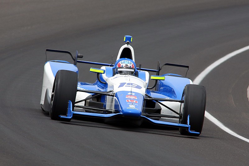 Vautier déçu après un contact aux stands à Indy