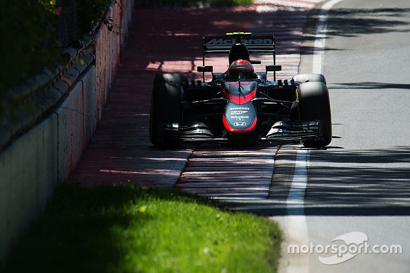 Un fin de semana complicado para Button