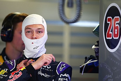 Kvyat réprimandé après les Essais Libres