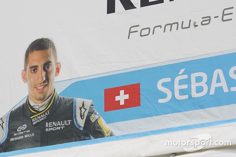 Buemi se donne une chance de remporter le titre avec une pole cruciale