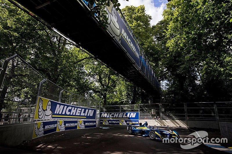 Retour à la normale et départ arrêté pour la Course 2