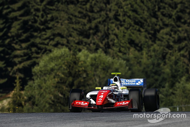 Rowland domina y gana en Austria