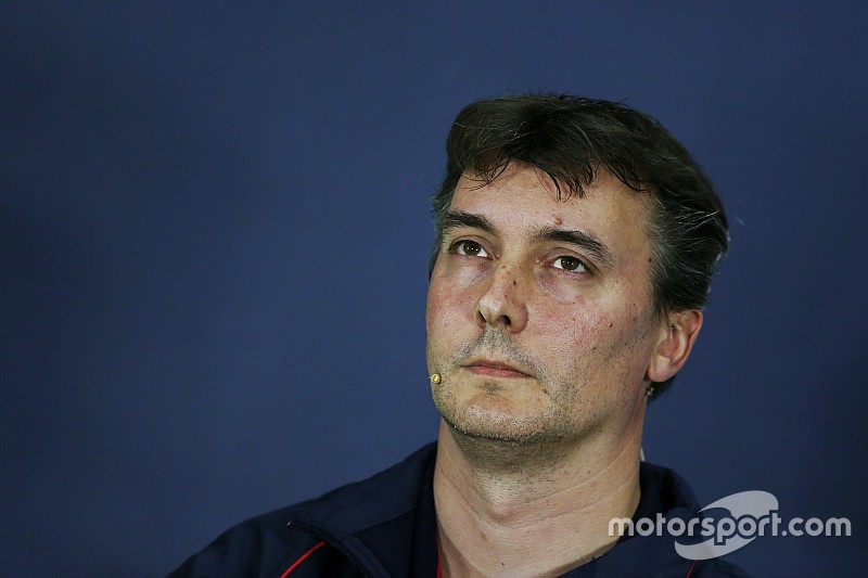 В Red Bull не намерены приглашать технического директора Toro Rosso