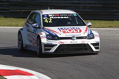 Austria, Libere 1: La Golf di Rosell subito in Top3