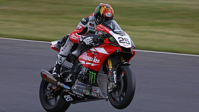 Il team Milwaukee in Superbike con Aprilia nel 2016?
