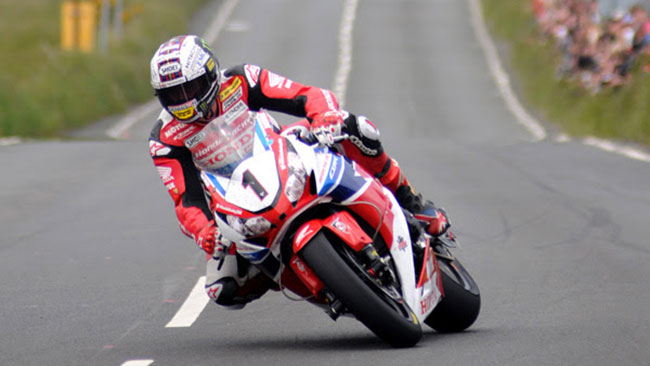 Continua la leggenda di McGuinness nel Senior TT