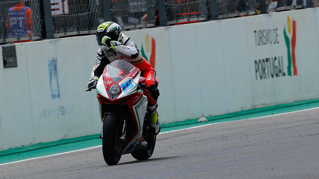 Jules Cluzel felice per il trionfo a Portimao