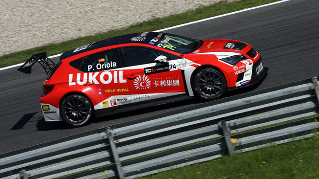 Salzburgring, Libere 1: Oriola la spunta nella bagarre