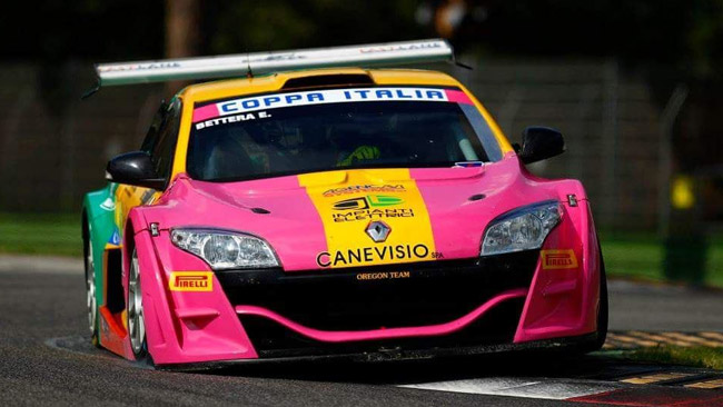 Enrico Bettera e la Megane Cup al via del CIVM 2015