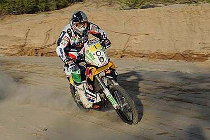 Dakar: Coma si riporta a soli 14" da Despres