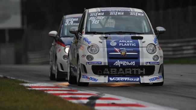 Doppia pole per l'inglese Odgett a Monza