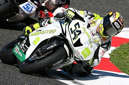 Sofuoglu inizia con il piede giusto a Magny-Cours